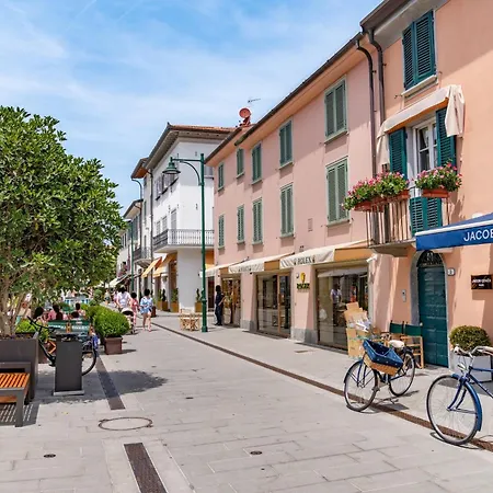 Apartment Casa Lux Dei Marmi *